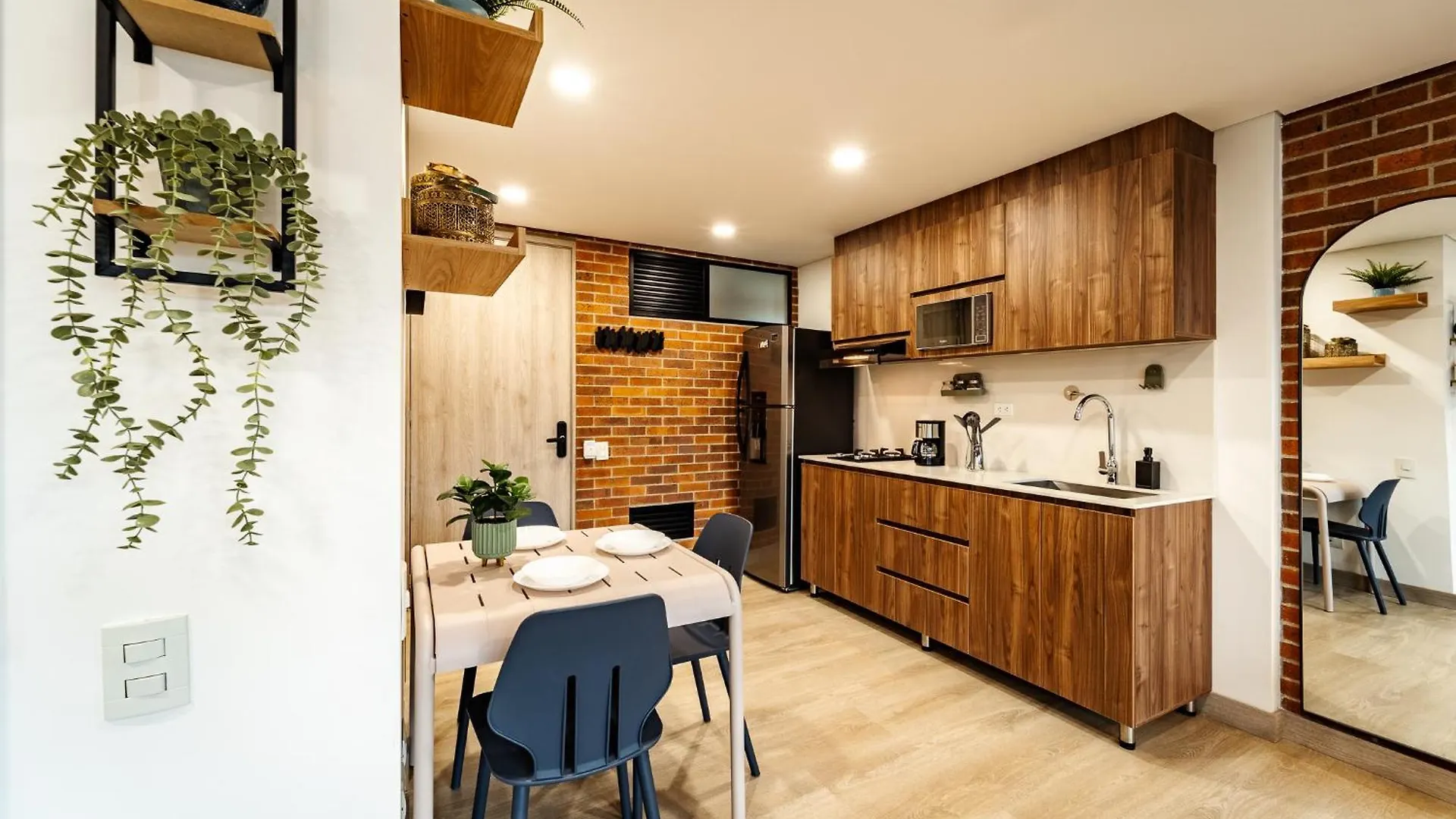 Apartment Medellin Laureles Por Das Colombia
