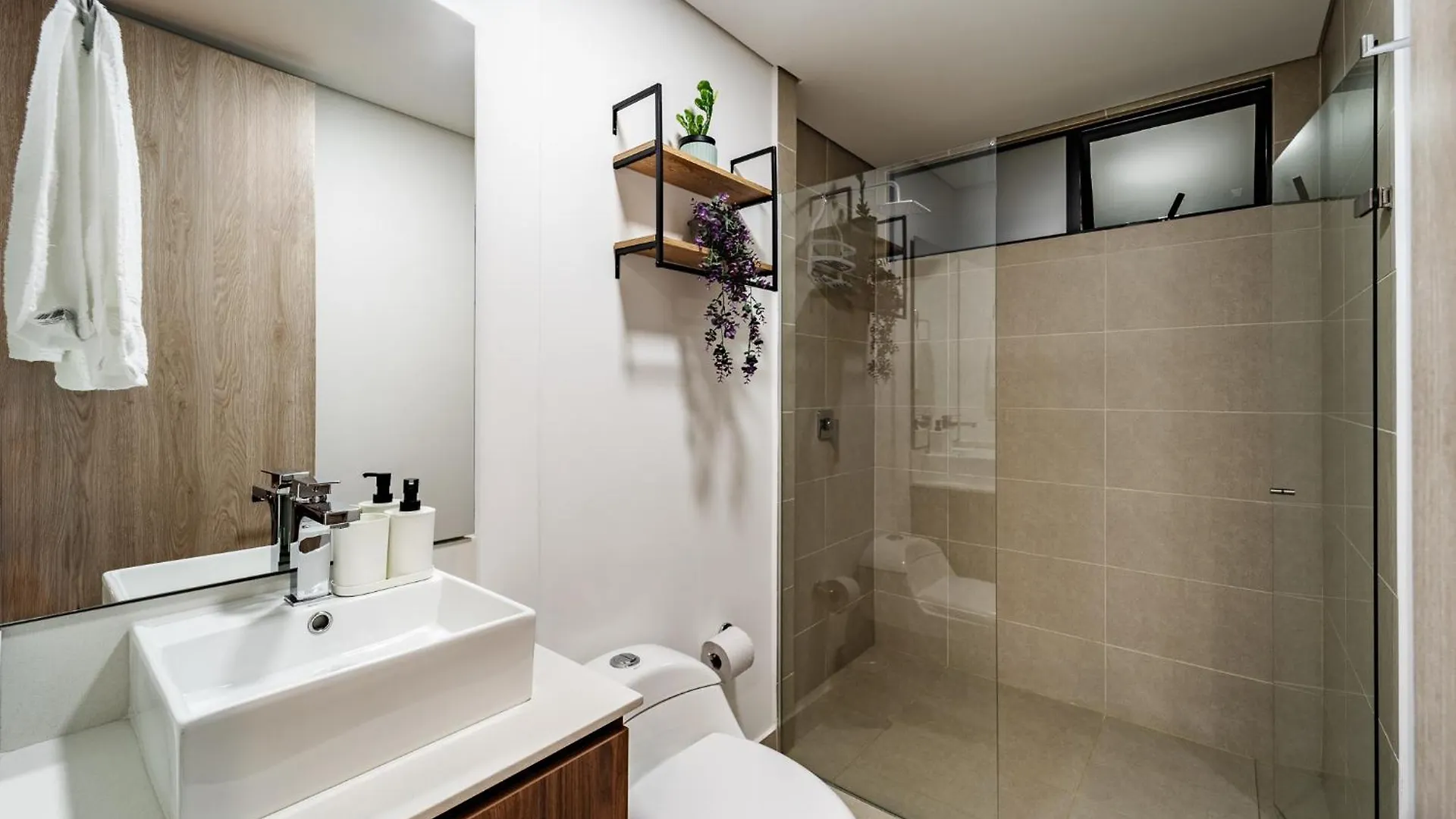 Medellin Laureles Por Das Apartment
