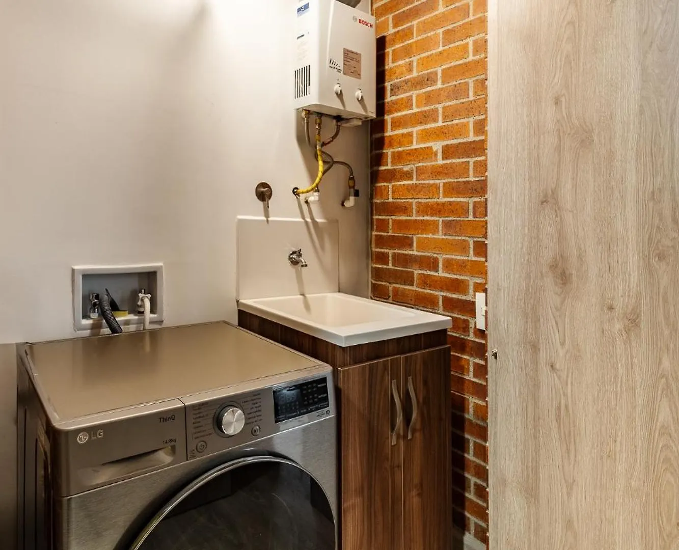 Apartment Medellin Laureles Por Das Colombia